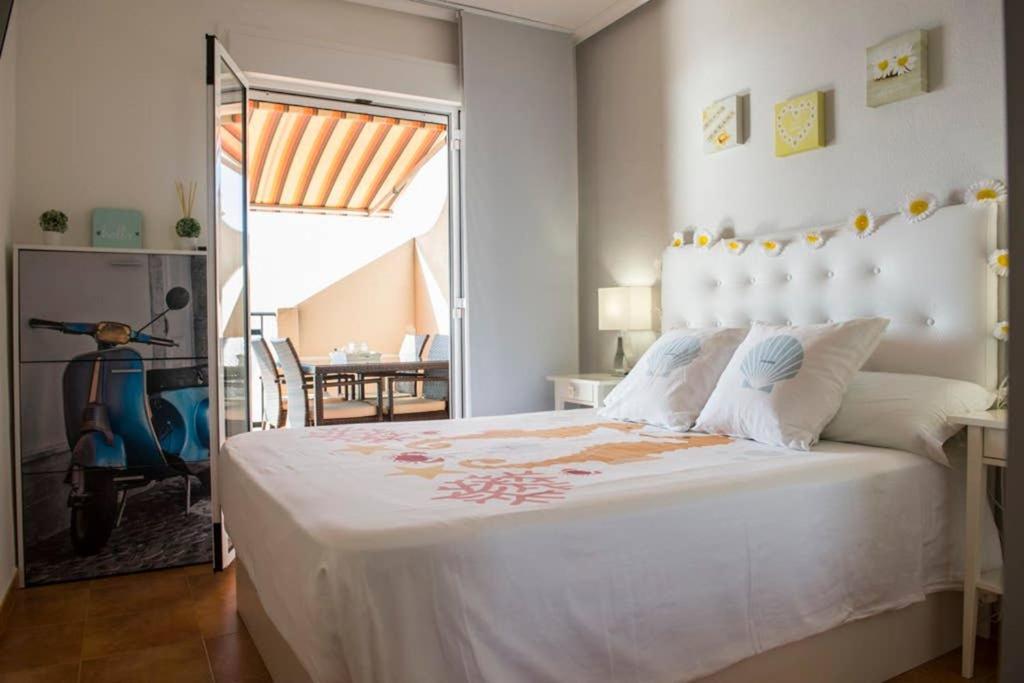 Precioso Apartamento Frente Al Mar サンタ・ポラ エクステリア 写真