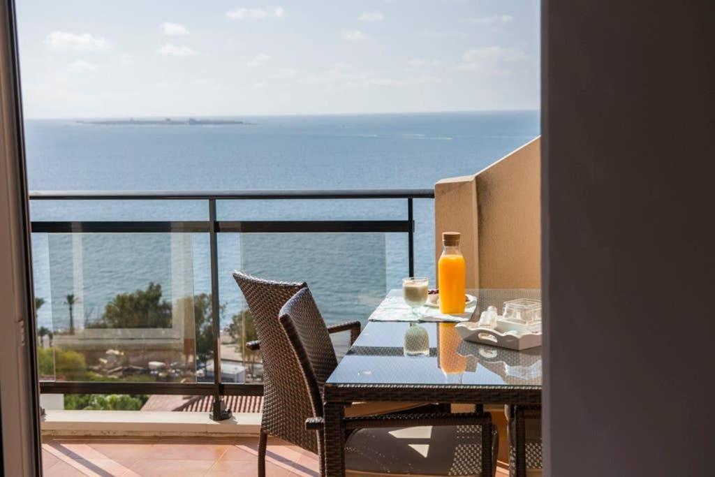 Precioso Apartamento Frente Al Mar サンタ・ポラ エクステリア 写真